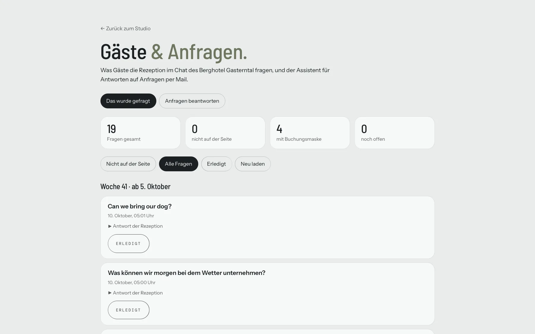 Studio des Berghotel Gasterntal, Seite «Gäste & Anfragen» mit den Fragen der Woche